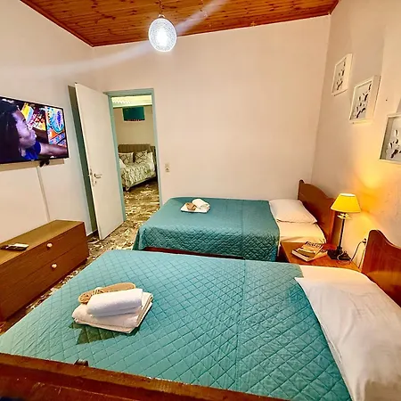 Holiday home Travellers Gaddafi Agios Gordios